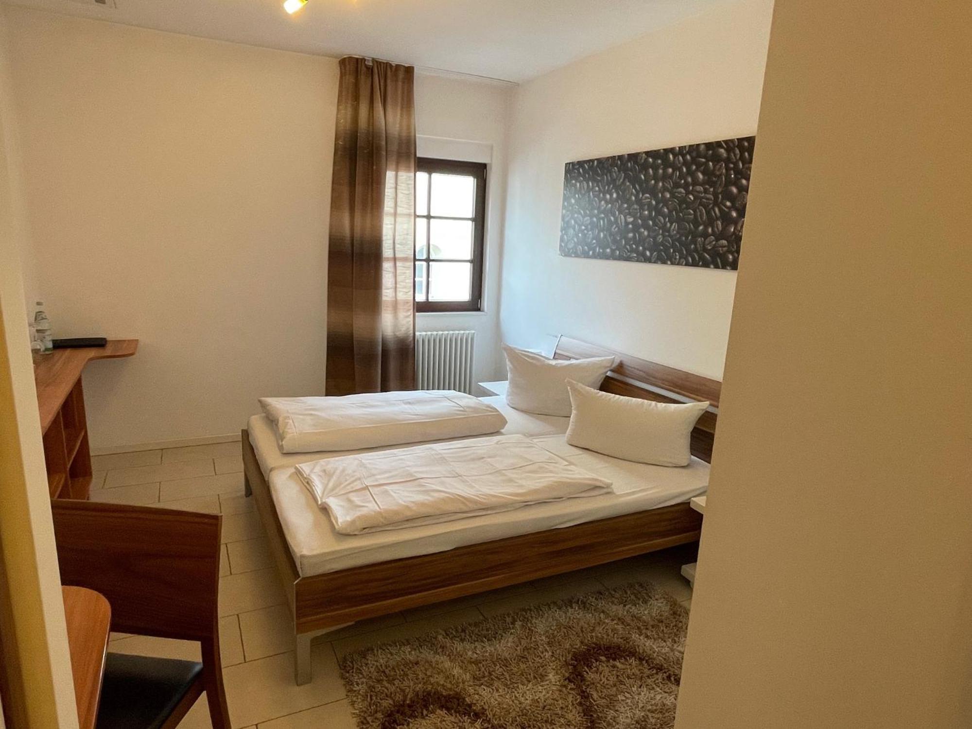 Landhotel Sickinger Hof Walldorf  Rom bilde