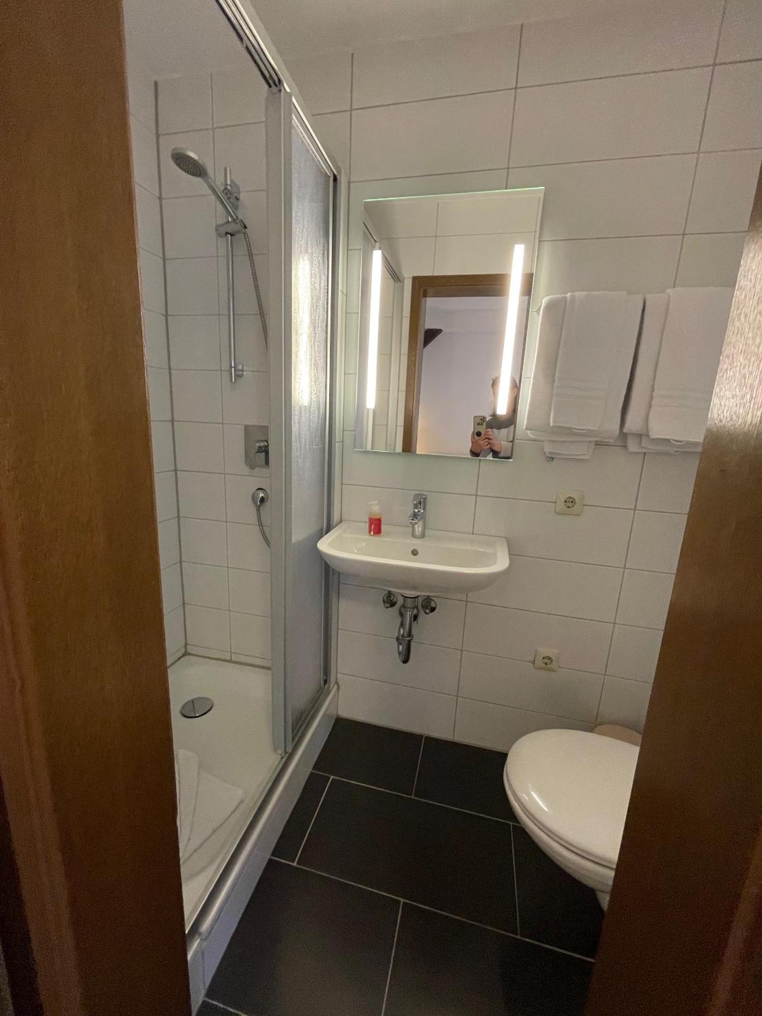 Landhotel Sickinger Hof Walldorf  Eksteriør bilde