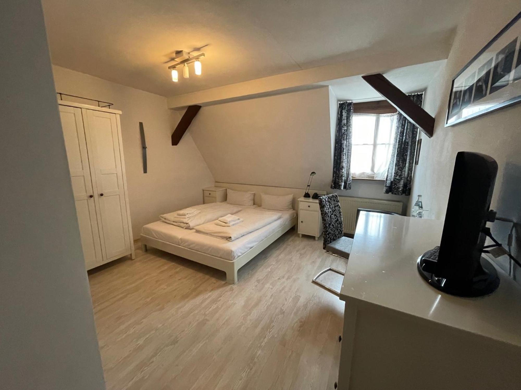 Landhotel Sickinger Hof Walldorf  Eksteriør bilde
